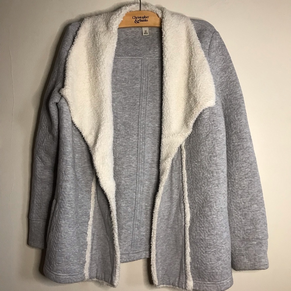 L.L. Bean gray quilted Sherpa-Lined warm cozy cardigan